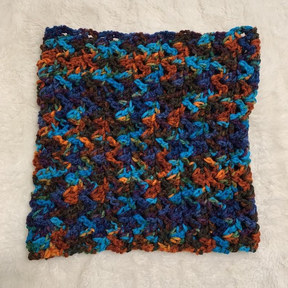 New Handmade Crochet Neck Gaiter - Picture 5 of 6